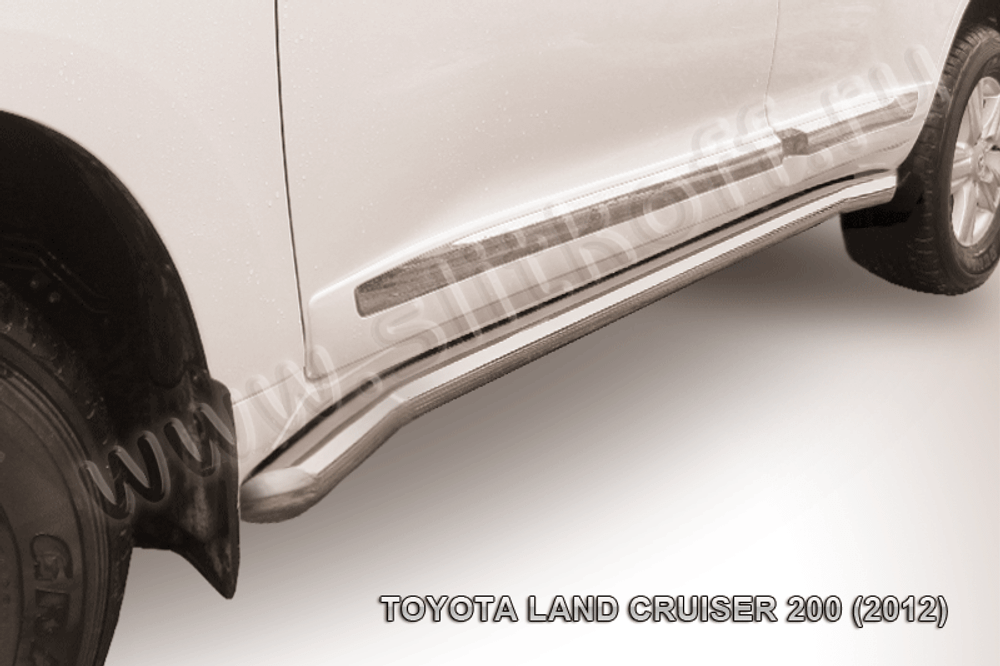 Пороги из нержавейки Toyota Land Cruiser 200 (2012-2015) d76 с гибами
