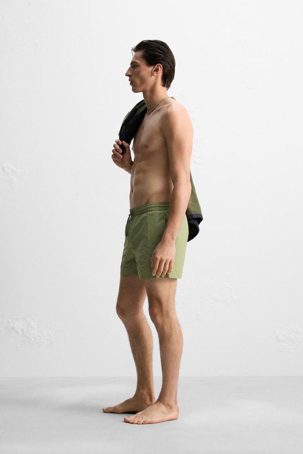 ZARA ПЛАВКИ ИЗ ВЫСОКОТЕХНОЛОГИЧНОЙ ТКАНИ, СВЕТЛЫЙ ХАКИ