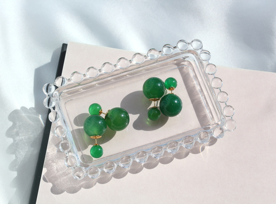 Пуссеты Nefertiti из нефрита