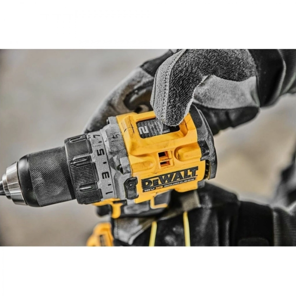 Дрель-шуруповерт DeWalt DCD800P2T-QW