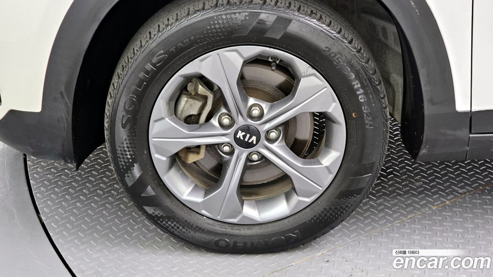 Kia Seltos Бензин 1.6 Turbo 2WD (04.2020)