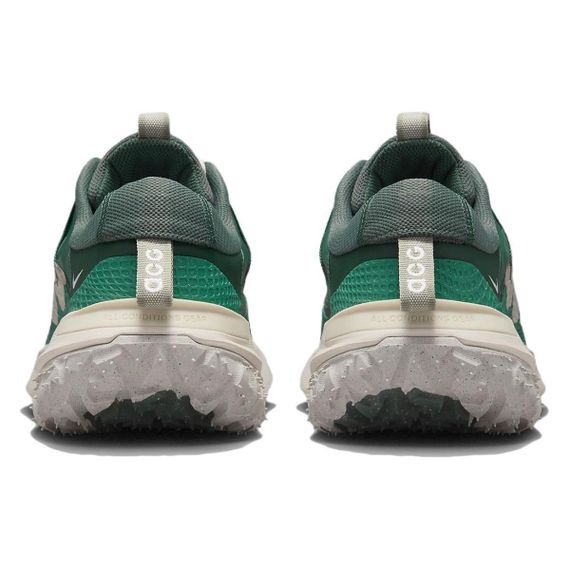 NIKE ACG Mountain Fly- Трекинговые кроссовки Низки Зелено-серые Мужские