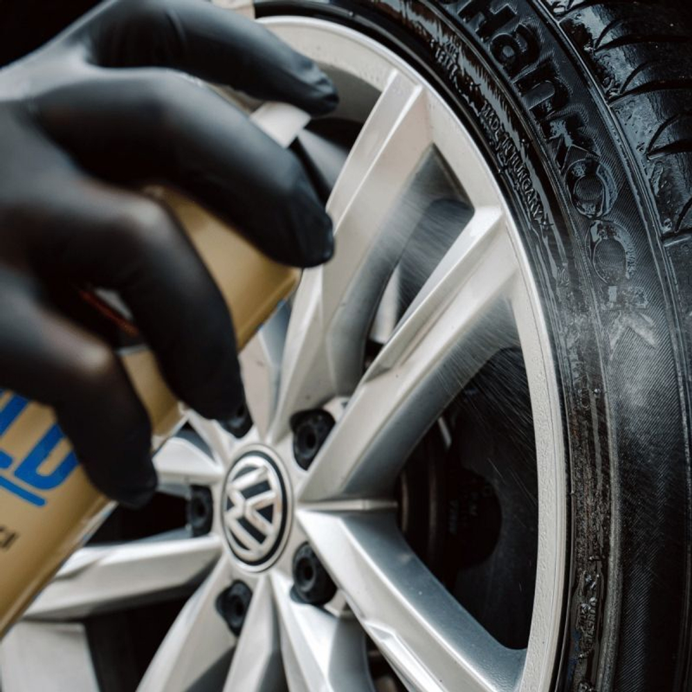 КОНДИЦИОНЕР Д/РЕЗИНЫ (ОЧЕРНИТЕЛЬ) BOLD СПРЕЙ 600МЛ