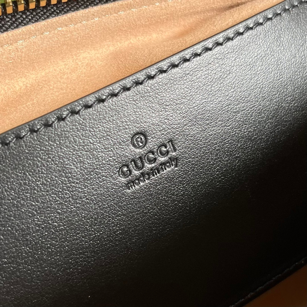Gucci Marmont 23 cm