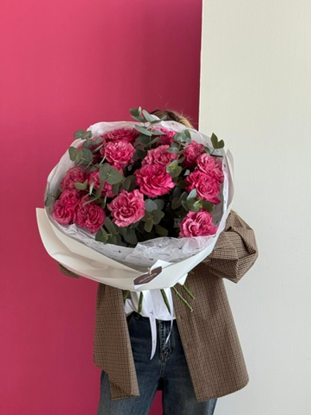 Моно букет из роз Кантри и эвкалипта