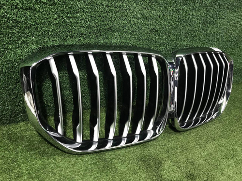 Решетка радиатора BMW X5 G05 (2018-2023)