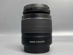Canon EOS 2000D Kit 18-55mm 3.5-5.6 III