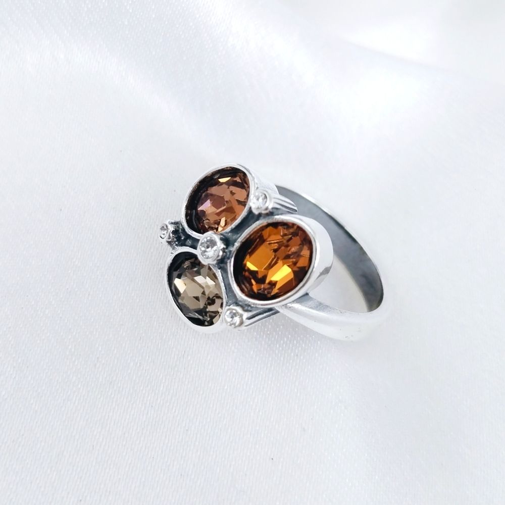 "Коллаж" кольцо в серебряном покрытии из коллекции "Дефиле" от Jenavi