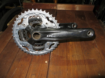 Система Shimano FC-M590-10 б/у.