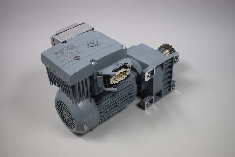 SEW EURODRIVE R27DT80K4/TH/MM05/MFP/BW1/RE1A/ASA3