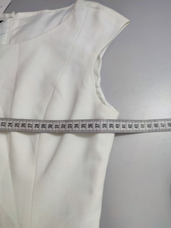 Платье Oodji лаконичное 44 размер