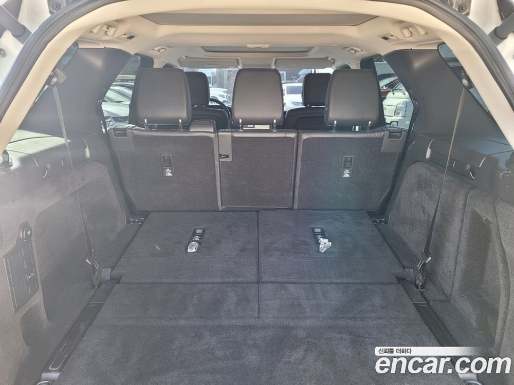 Land Rover Discovery 5 2.0 SD4 SE (08.2019)