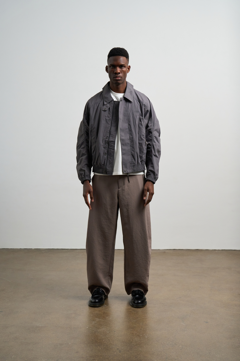 Брюки Nothomme Blue Monte Casual Lightweight Curved-Leg Trousers "Bush Warbler"