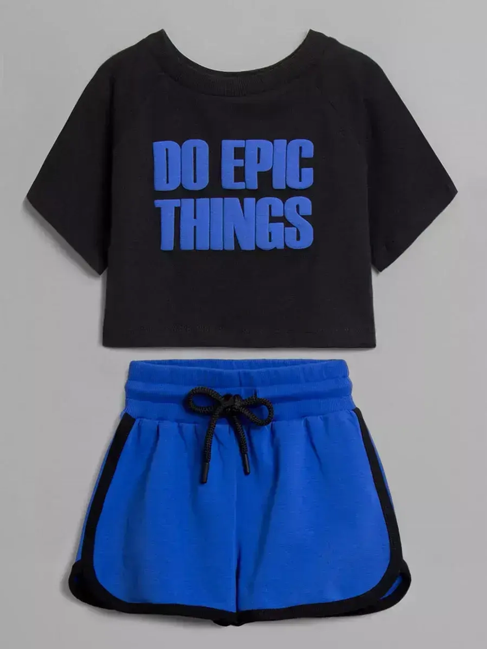 Костюм для девочки летний спортивный футболка и шорты
