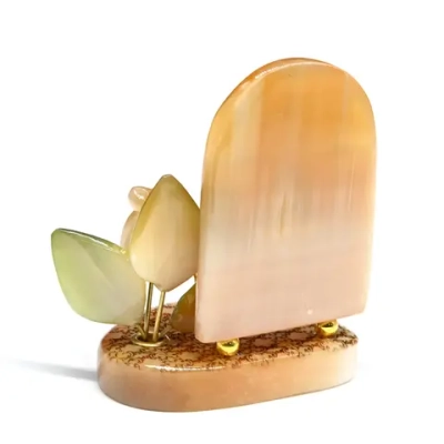 Икона с подсвечником из селенита с цветами "Святая Троица" 100*65*110мм