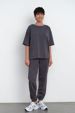 Футболка свободная цвета антрацит