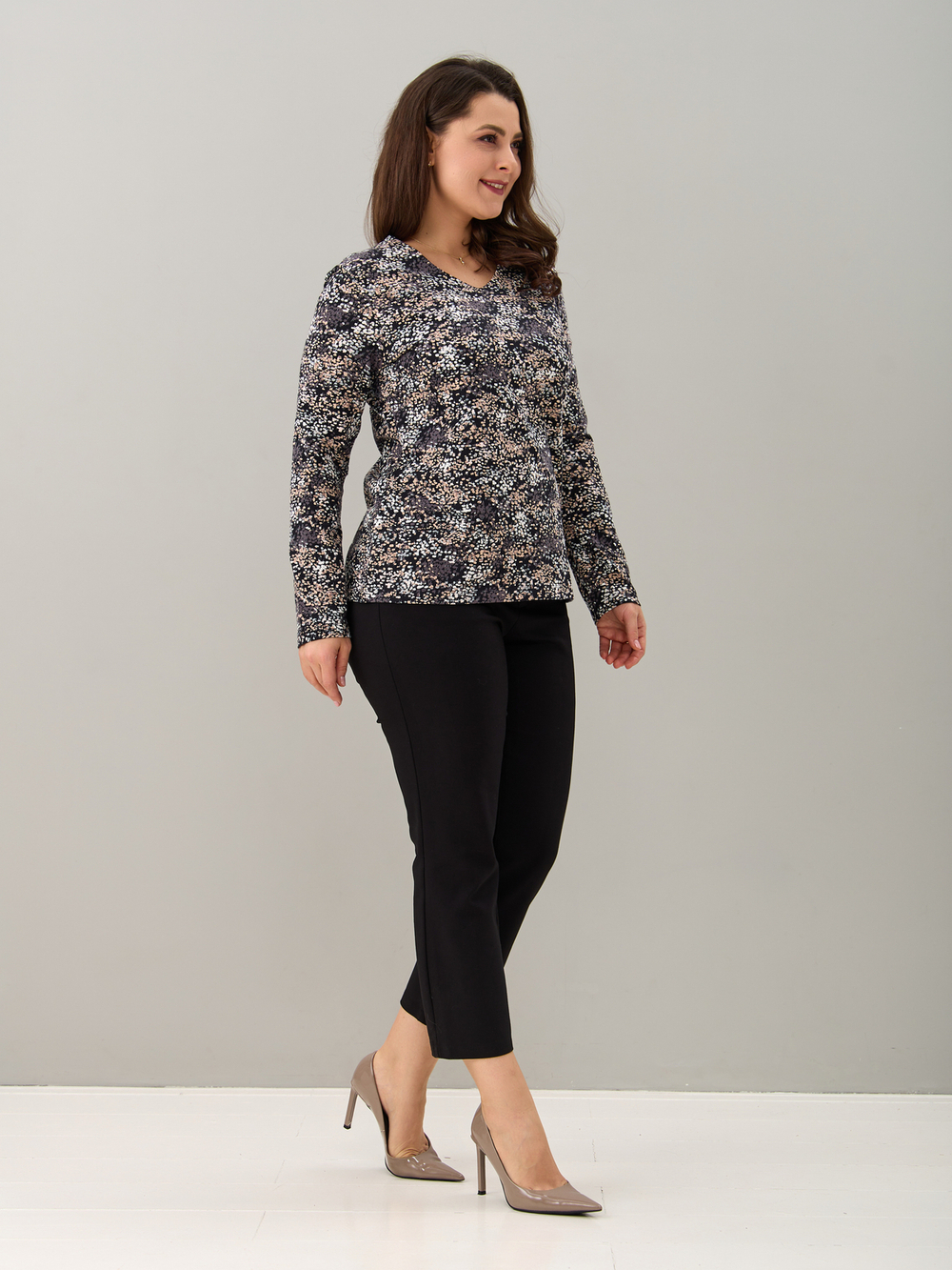 Лонгслив ЛНкл-080/черный-бежабстракция