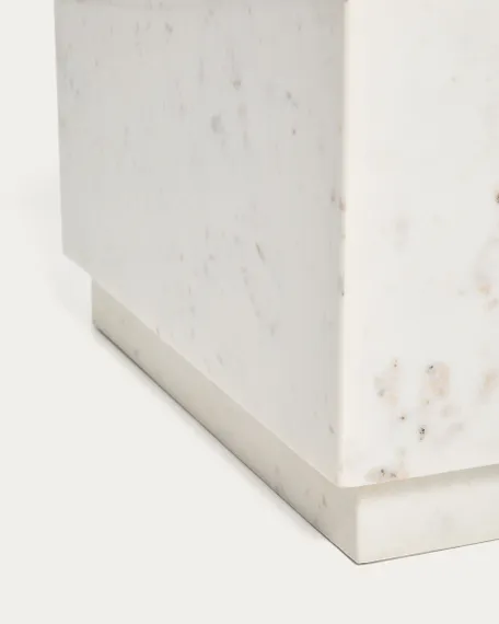 Журнальный столик Sorein из белого мрамора 50 x 50 см