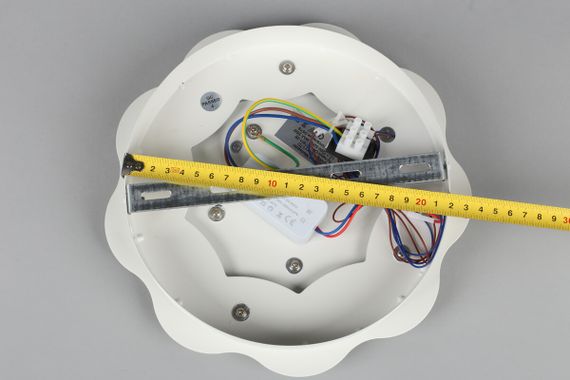 Настенный светодиодный светильник Omnilux Varedo OML-07901-26