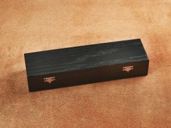 Якутский нож "Амга", сталь Х12МФ, рукоять стабилизированная карельская береза / акрил изумруд