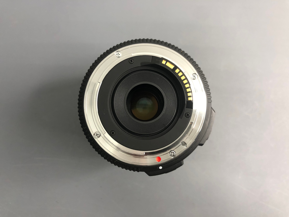 Sigma 18-50mm 2.8-4.5 DC OS HSM Canon EF