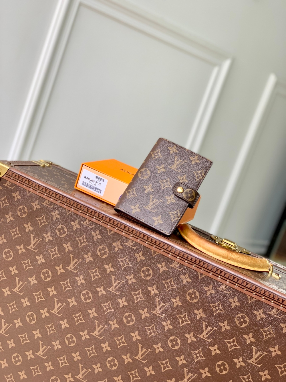 Louis Vuitton Small Ring Agenda