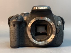 Canon EOS 600D Body 15000 кадров