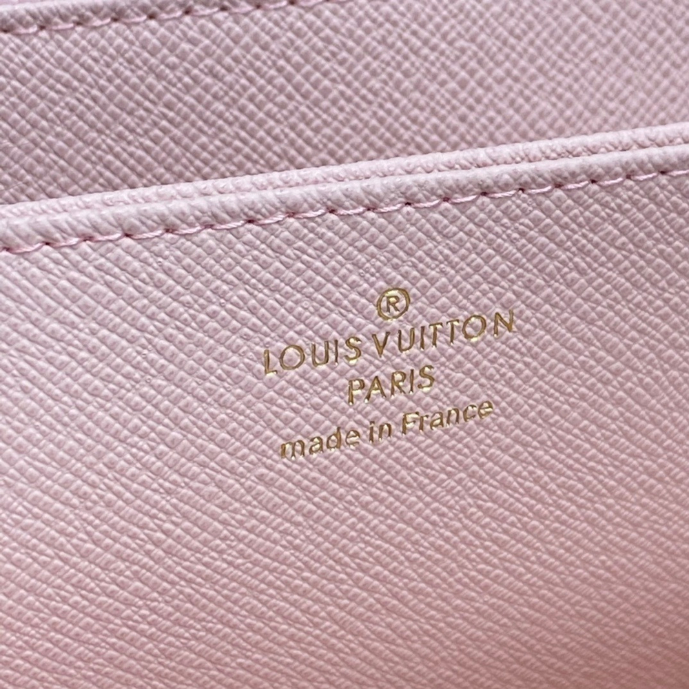 Louis Vuitton Zippy Wallet