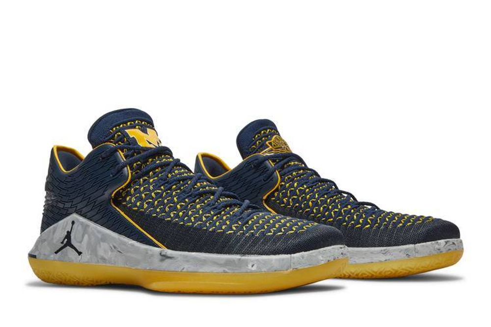 Кроссовки Jordan Air Jordan 32 Low "Michigan"