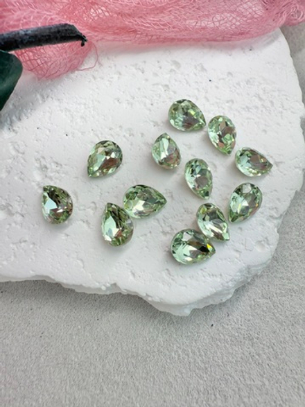 Капля Drop 6*8 мм, Chrysolite