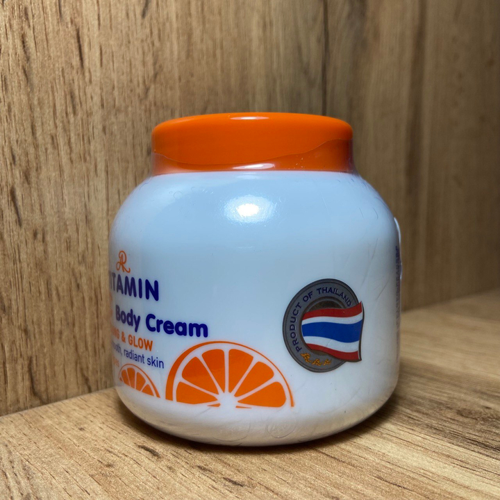 Крем для тела AR Vitamin E & С Body Cream увлажняющий с витаминами Е и С 200 г