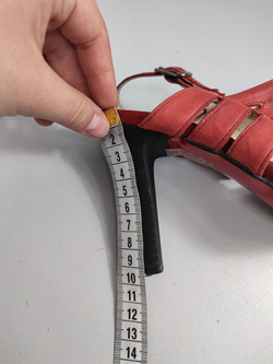 Босоножки Abil красные 38 размер