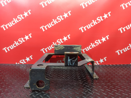 Кронштейн бачка отопителя