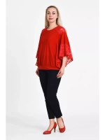 Блузка с кружевом