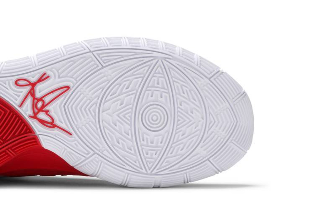 Кроссовки Nike Kyrie 6