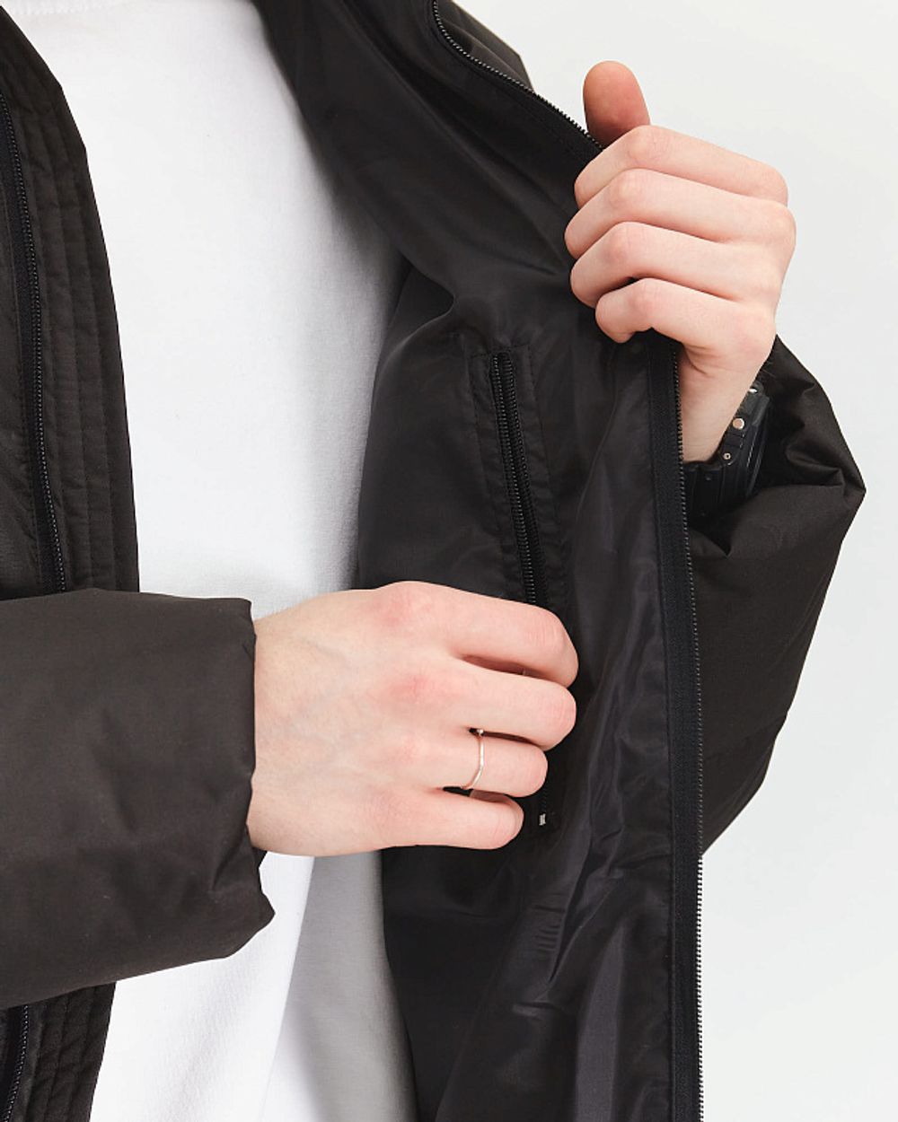 Пуховик Anteater AW25 Downjacket черный