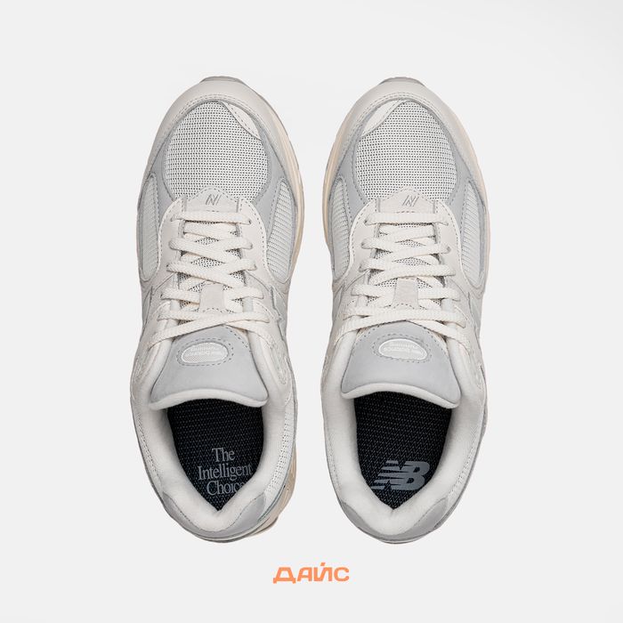 Кроссовки New Balance 2002R 