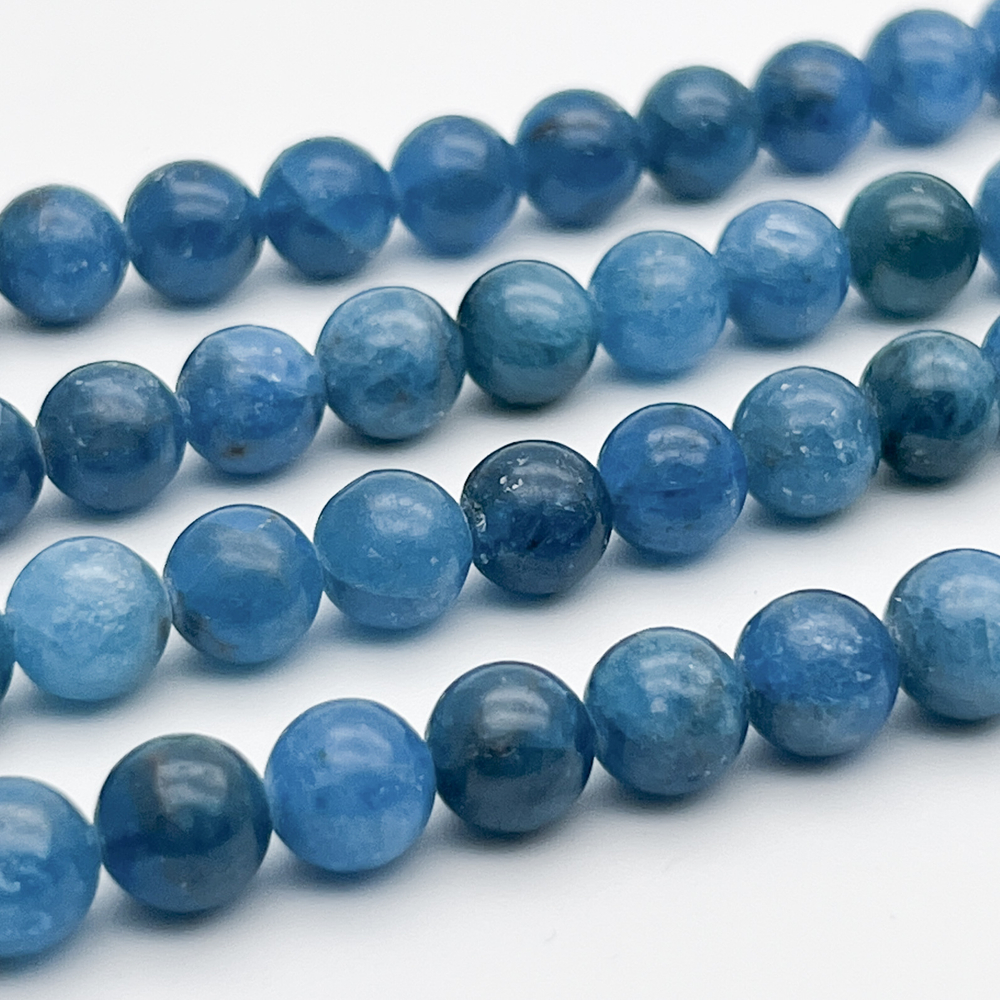 Апатит бусины, диаметр 7,9-8,1 мм, цена за 12 шт (1/4 нити)