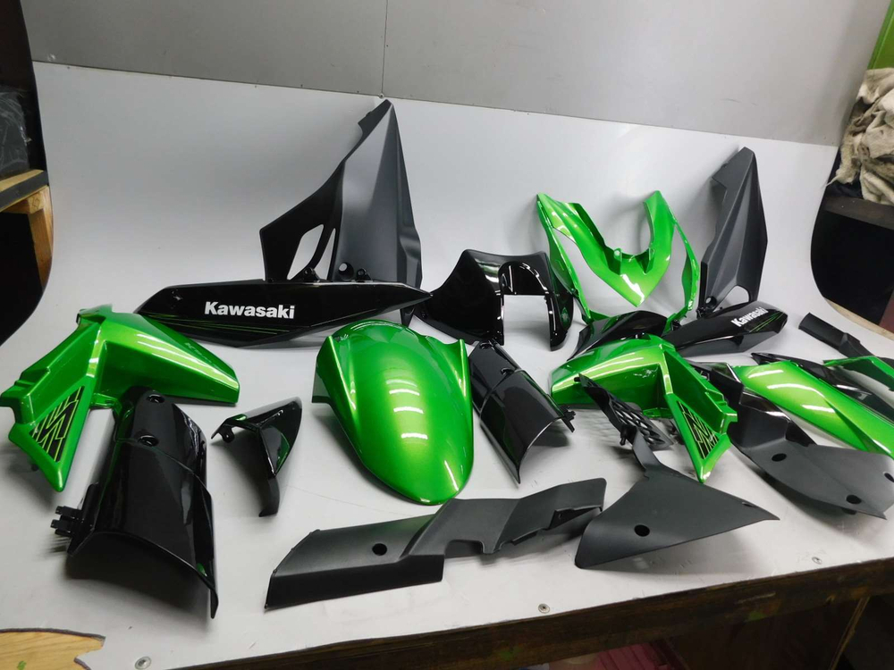 Комплект пластика Kawasaki Z1000  11-13