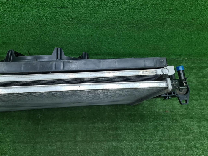 Кассета радиаторов Zeekr 001 (2021-н.в.)