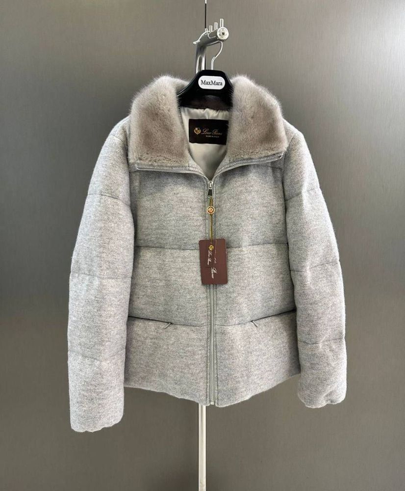 Пуховик Loro Piana Пуховик Loro Piana