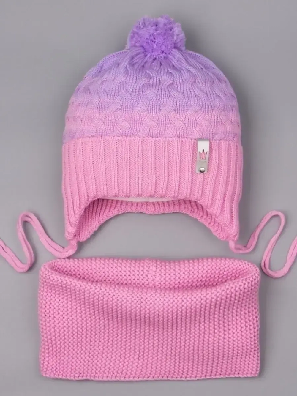 Шапка для девочки осенняя вязаная и снуд