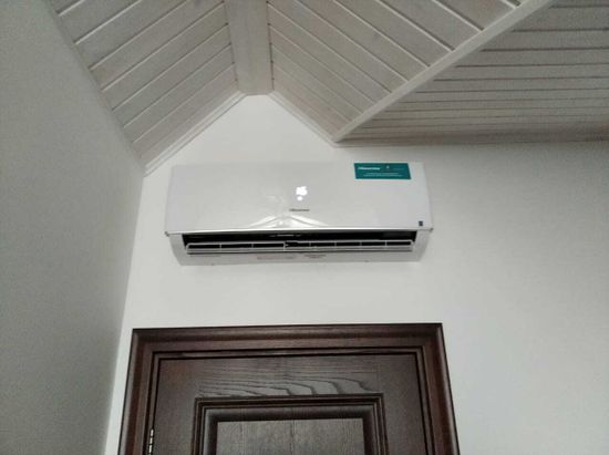 Инверторная сплит-система Hisense SMART DC Inverter (R32) AS-18UW4RMADB02 (комплект)