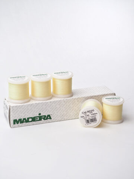 Нитки швейные Madeira aerofil № 120 Col. 8220 крем-брюле (100 м)