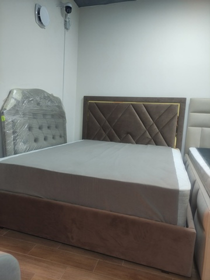 Грейс с молдингом