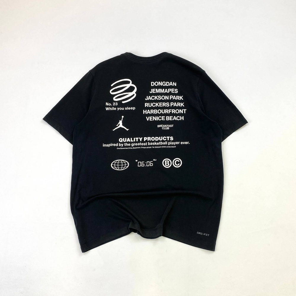 Футболка AirJordan