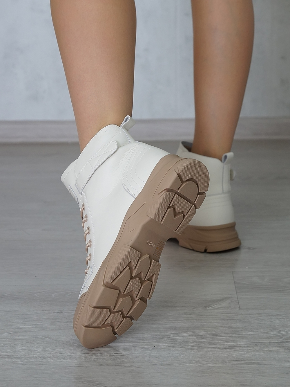 Ботинки женские демисезонные