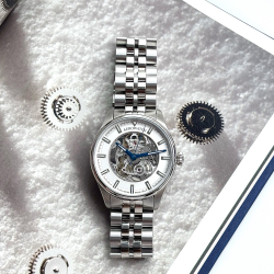 Aerowatch 60996 AA02 SQ M
