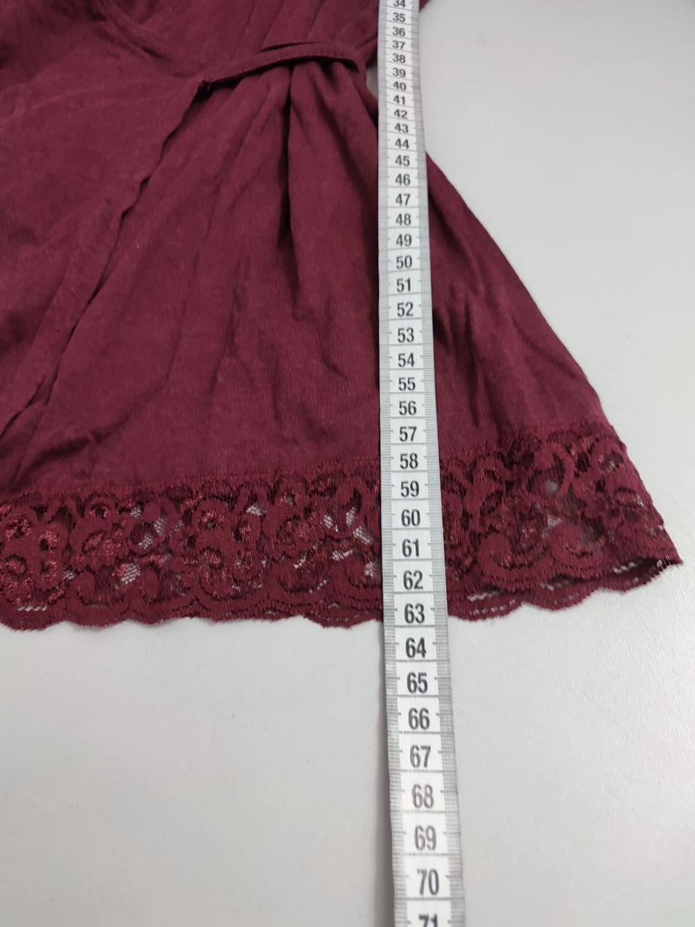 Джемпер с кружевом 40 размер