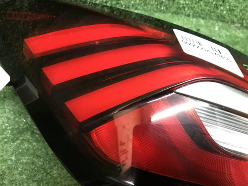 Фонарь левый внешний Geely Coolray (2019-2024) LED